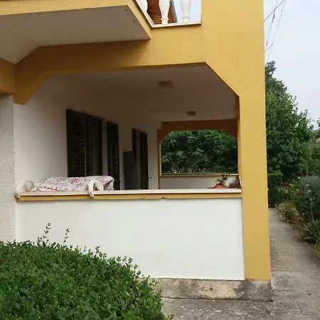 Apartment Antonia *